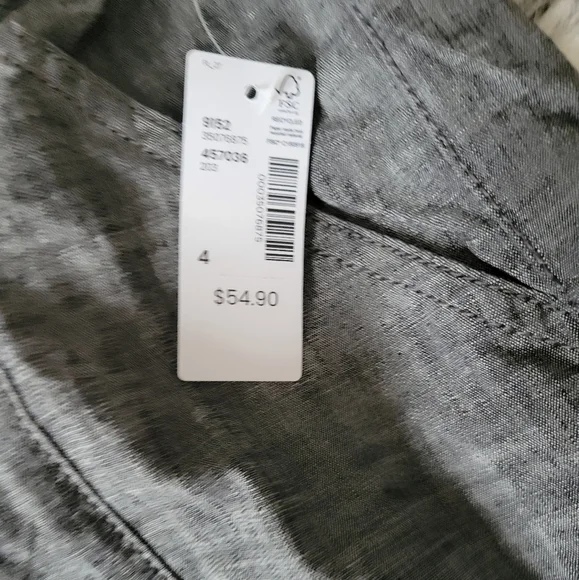 Reitmans Gray Cropped Pants - Picture 6 of 10